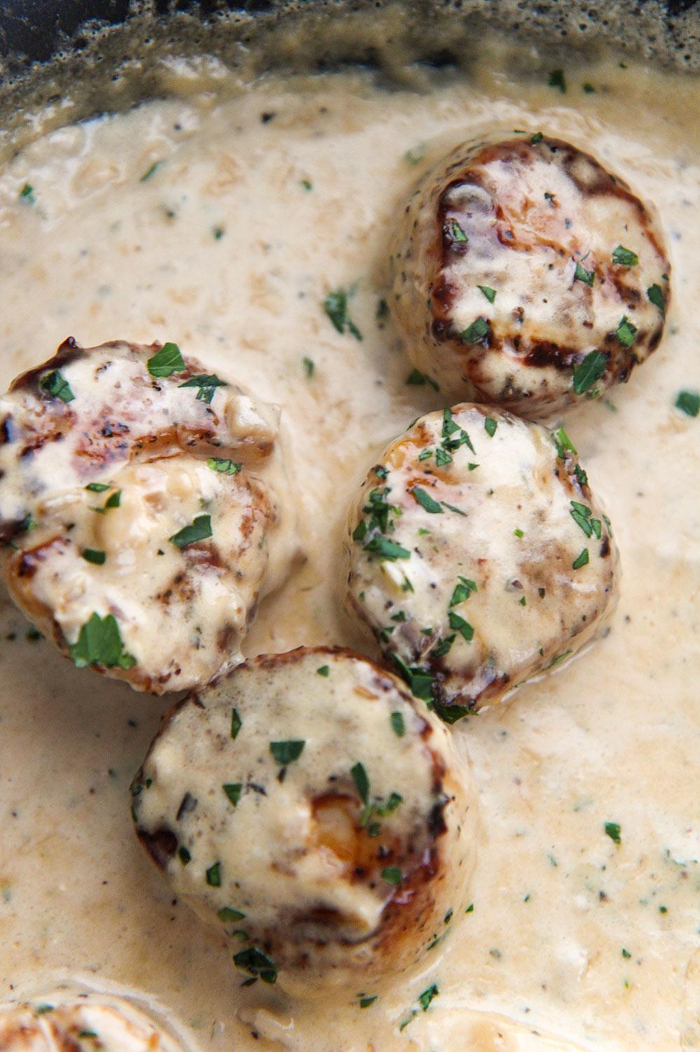 dreamlight valley creamy garlic scallops recipe