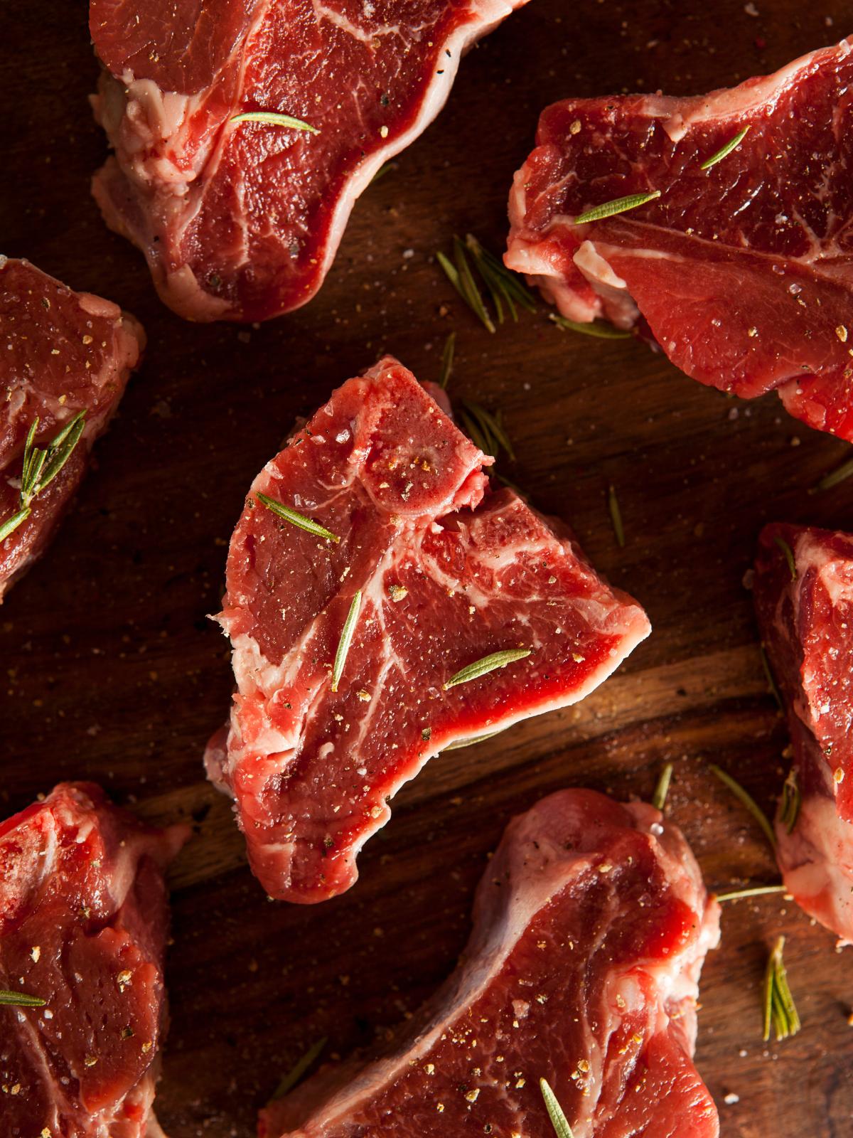 nutritional value of lamb chops