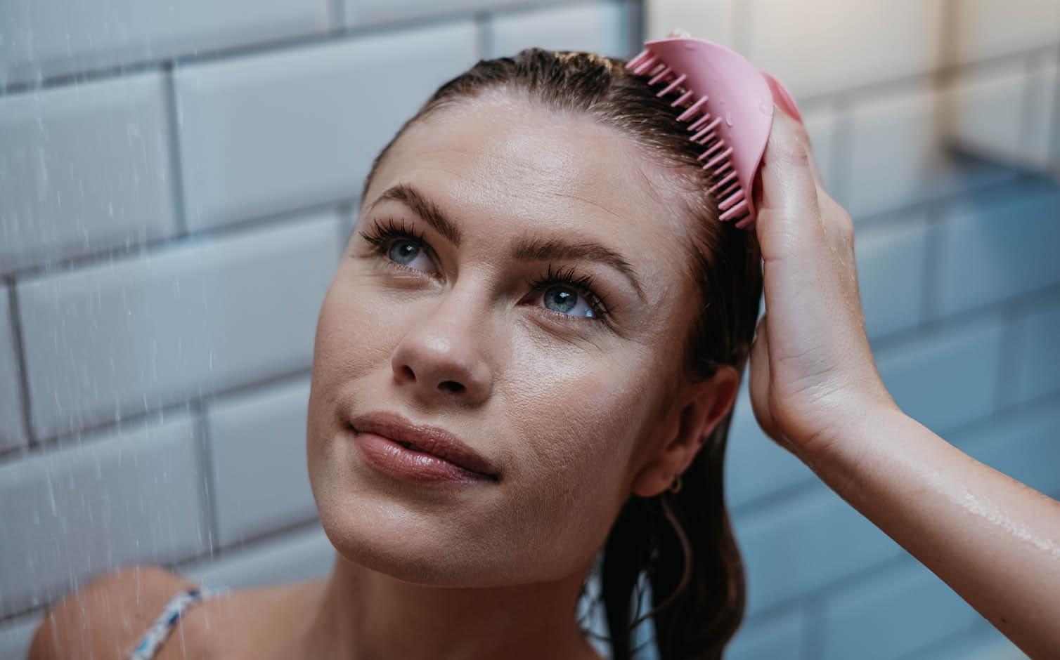 benefits of a shampoo brush