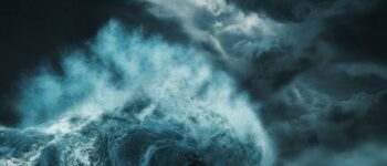 The Biblical Meaning of Big Waves in Dreams: A Spiritual Guide