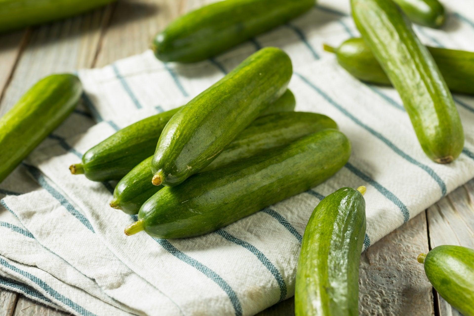 calories in a persian cucumber