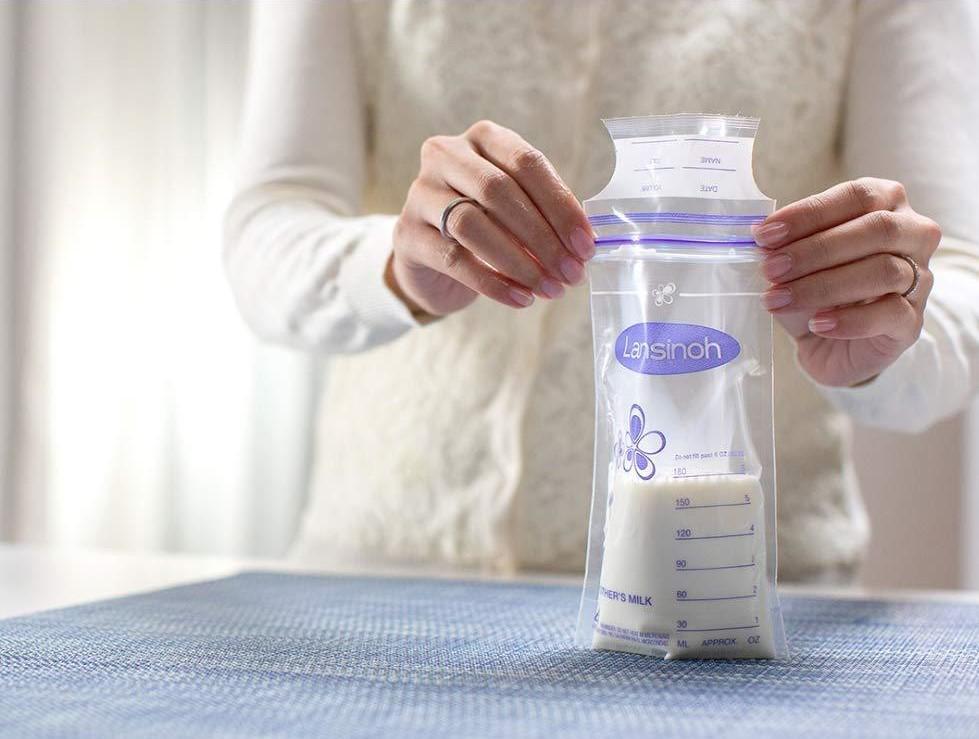 free breast milk storage bags insurance