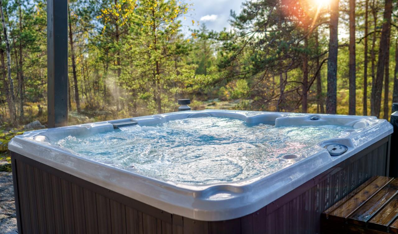 hot tub good for back pain