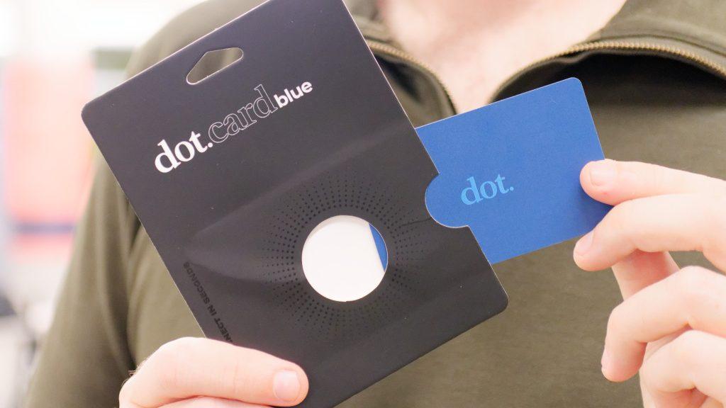 how does the dot card work