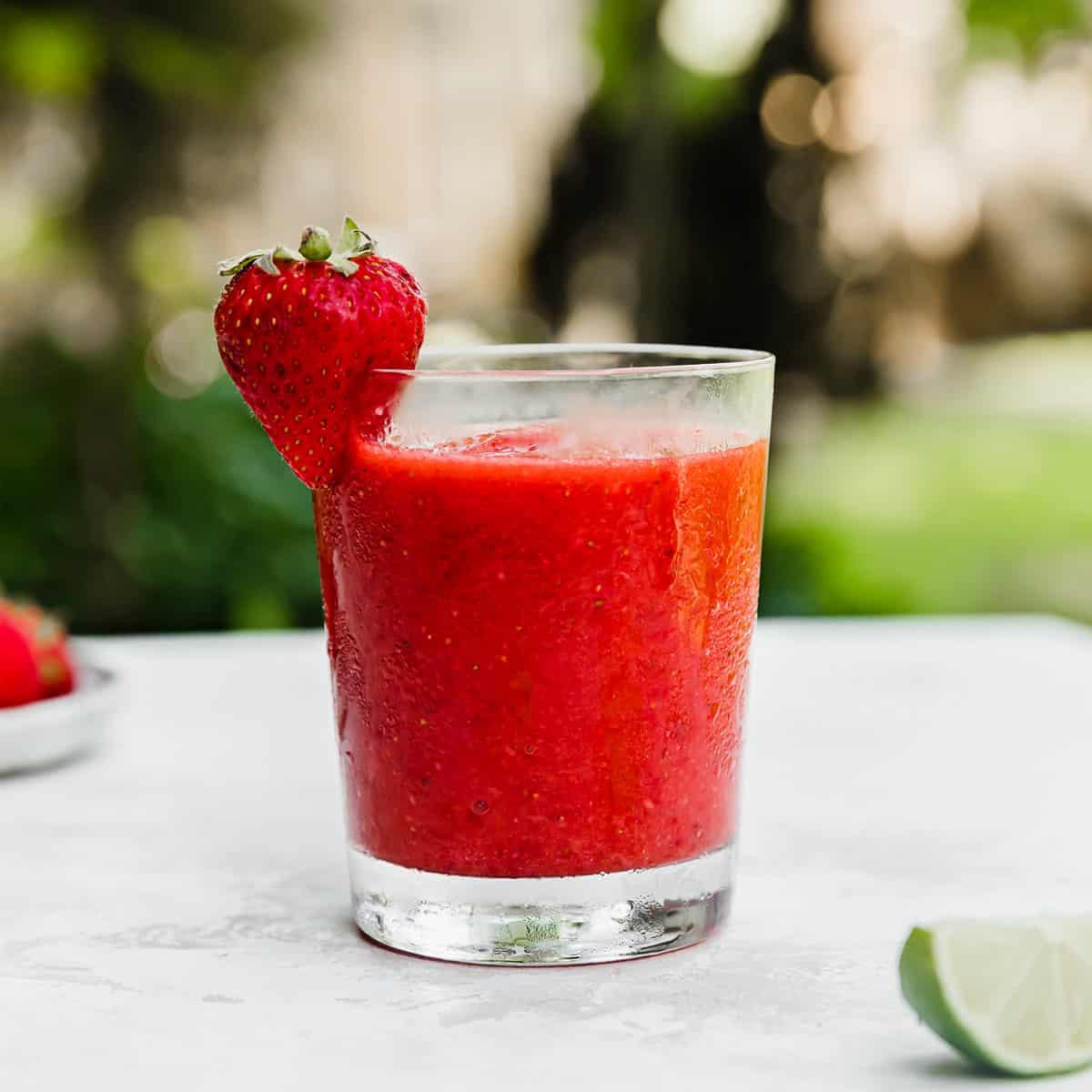 how many calories in a virgin strawberry daiquiri