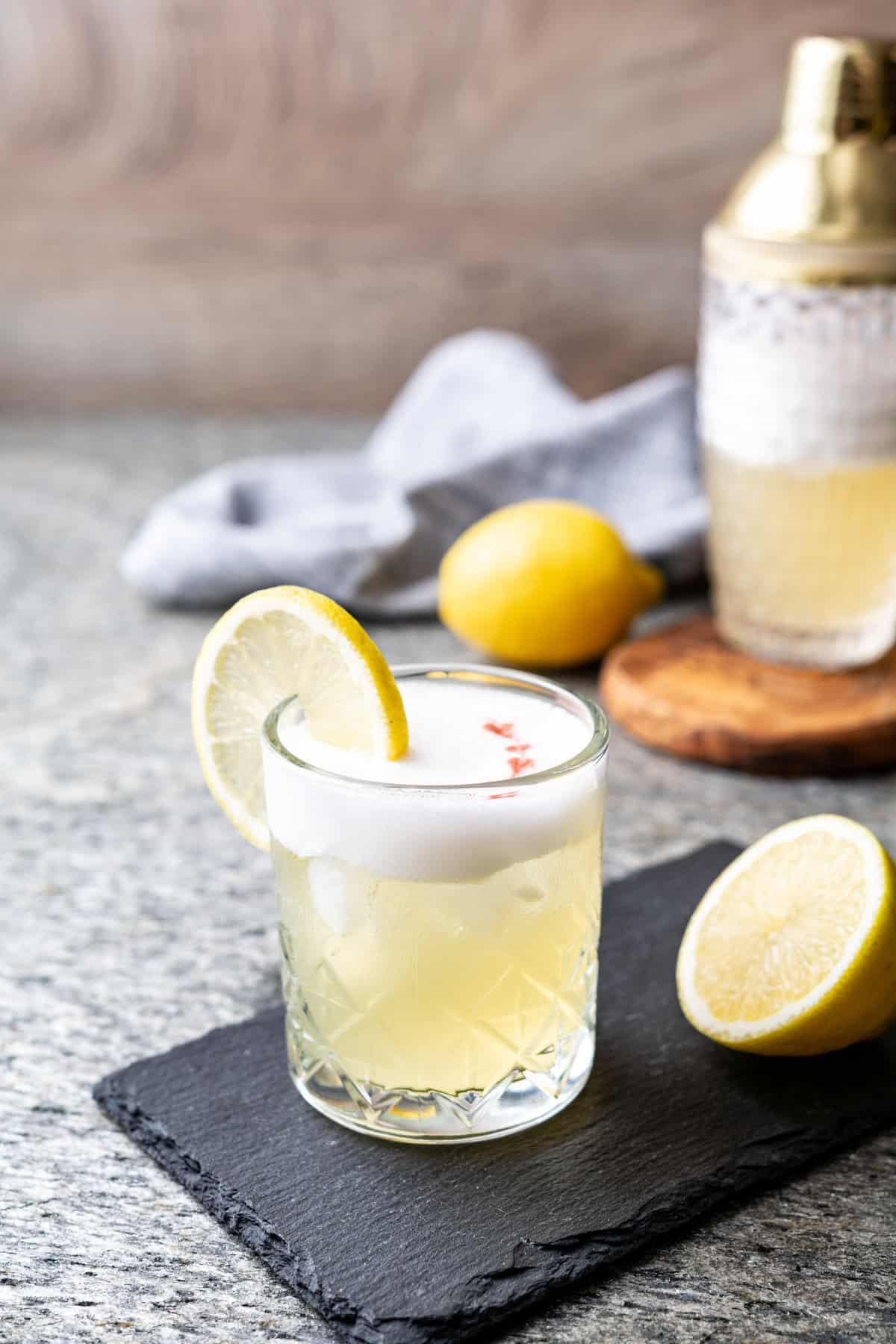 how many calories in whiskey sour