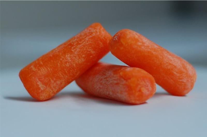 how many carrots are in an ounce