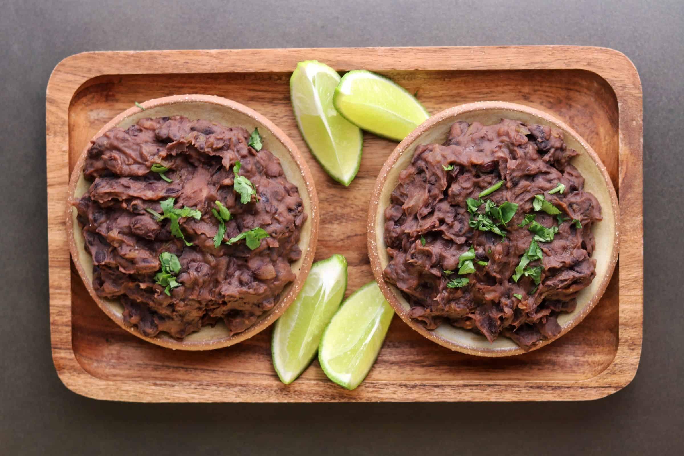 protein in refried black beans