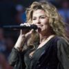 Shania Twain Weight Loss: How the Singer Shed Pounds with a Liquid Diet