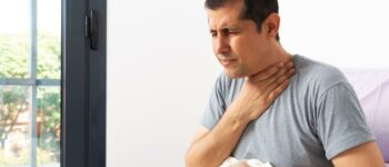 Why Does My Throat Hurt While Yawning?