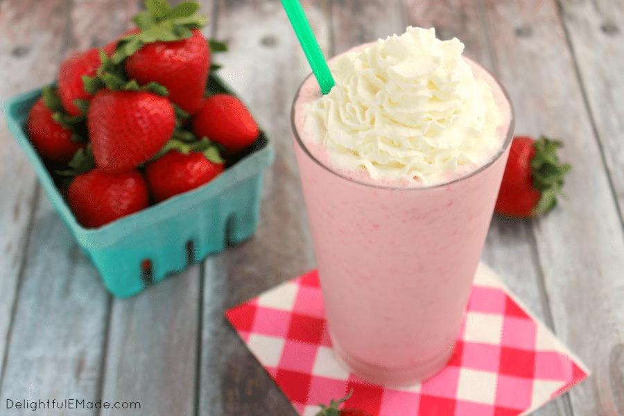 strawberry cream frappuccino starbucks calories